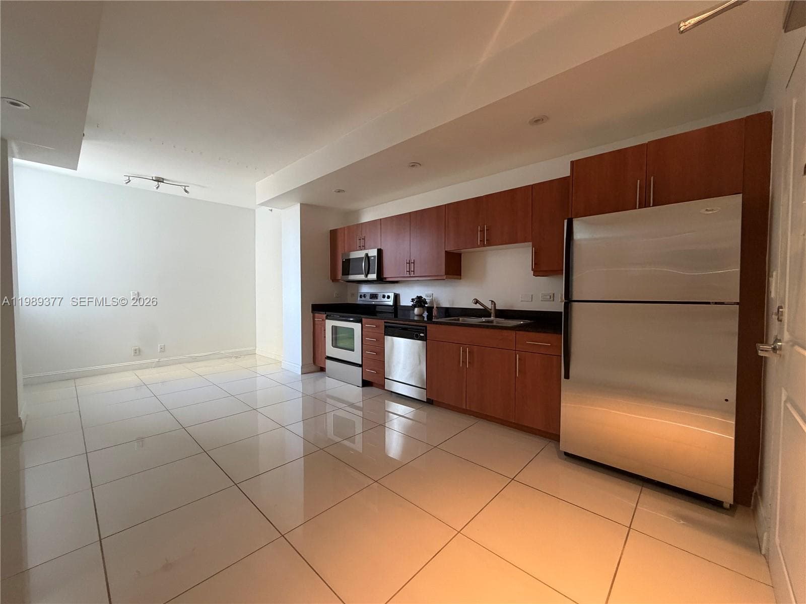 Condominium at 111 E Flagler St # 606, Miami FL 33131