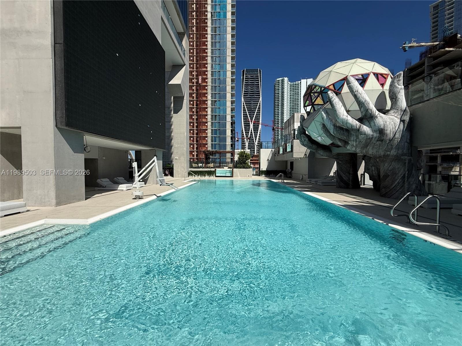Condominium at 20 NE 11th ST # 3212b, Miami FL 33132