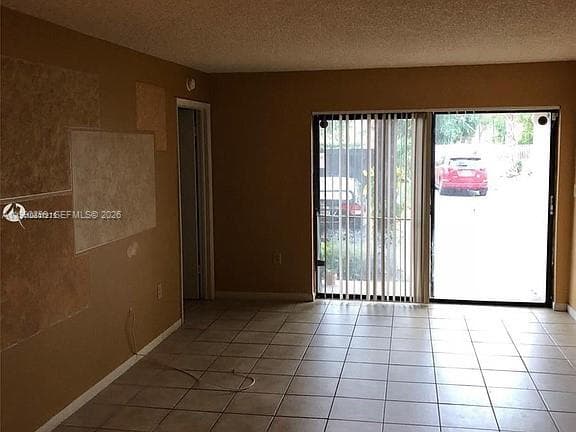 Condominium at 7235 NW 179th St # 103, Hialeah FL 33015