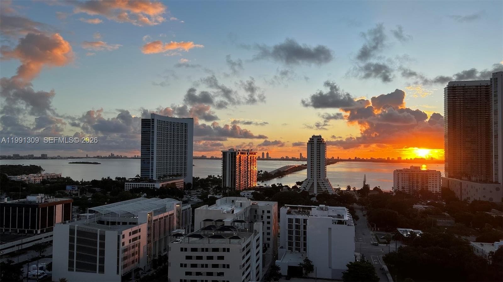 Condominium at Miami, FL, 33137