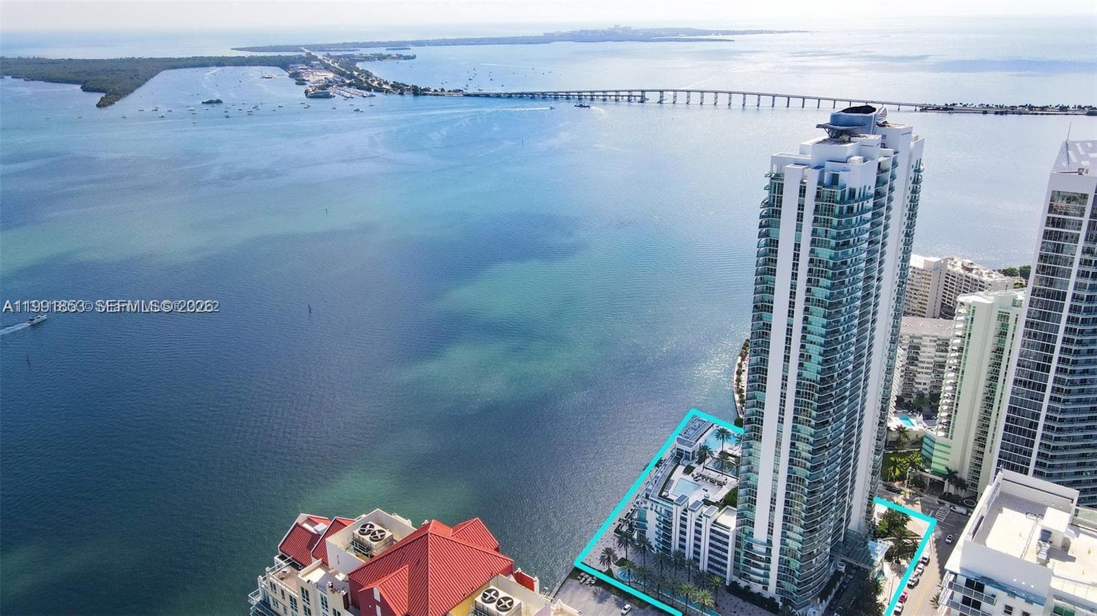 Condominium at 1331 Brickell Bay Dr # 903, Miami FL 33131