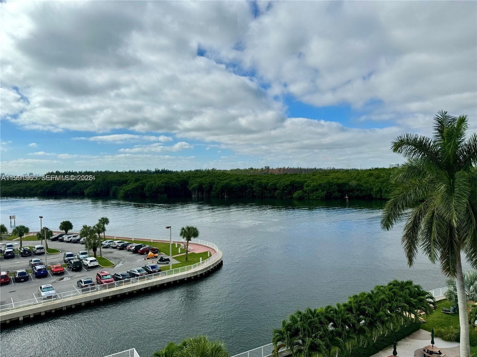 Condominium at 400 Kings Point Dr # 609, Sunny Isles Beach FL 33160