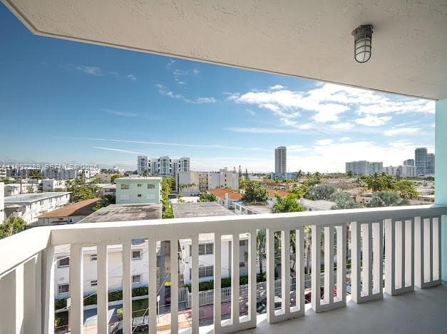 Condominium at 7620 Carlyle Ave # 606, Miami Beach FL 33141