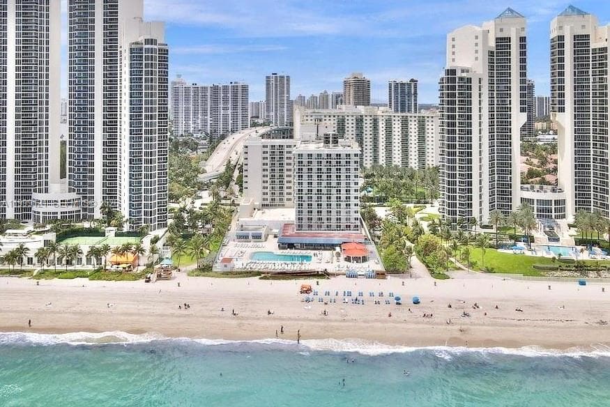 Condominium at 19201 Collins Ave # 504, Sunny Isles Beach FL 33160