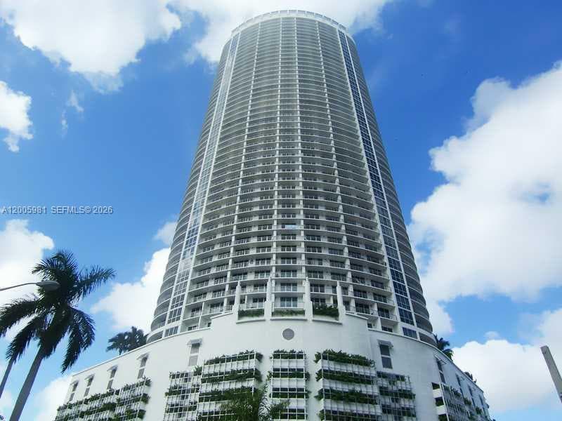 Condominium at 1750 N BAYSHORE DR # 2909, Miami FL 33132