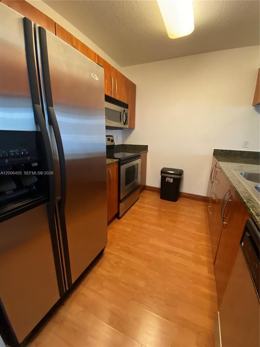 Condominium at 1200 Brickell Bay Dr # 1914, Miami FL 33131