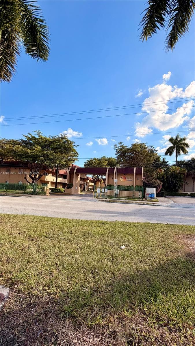 Condominium at 9972 SW 88th St # 1125, Miami FL 33176
