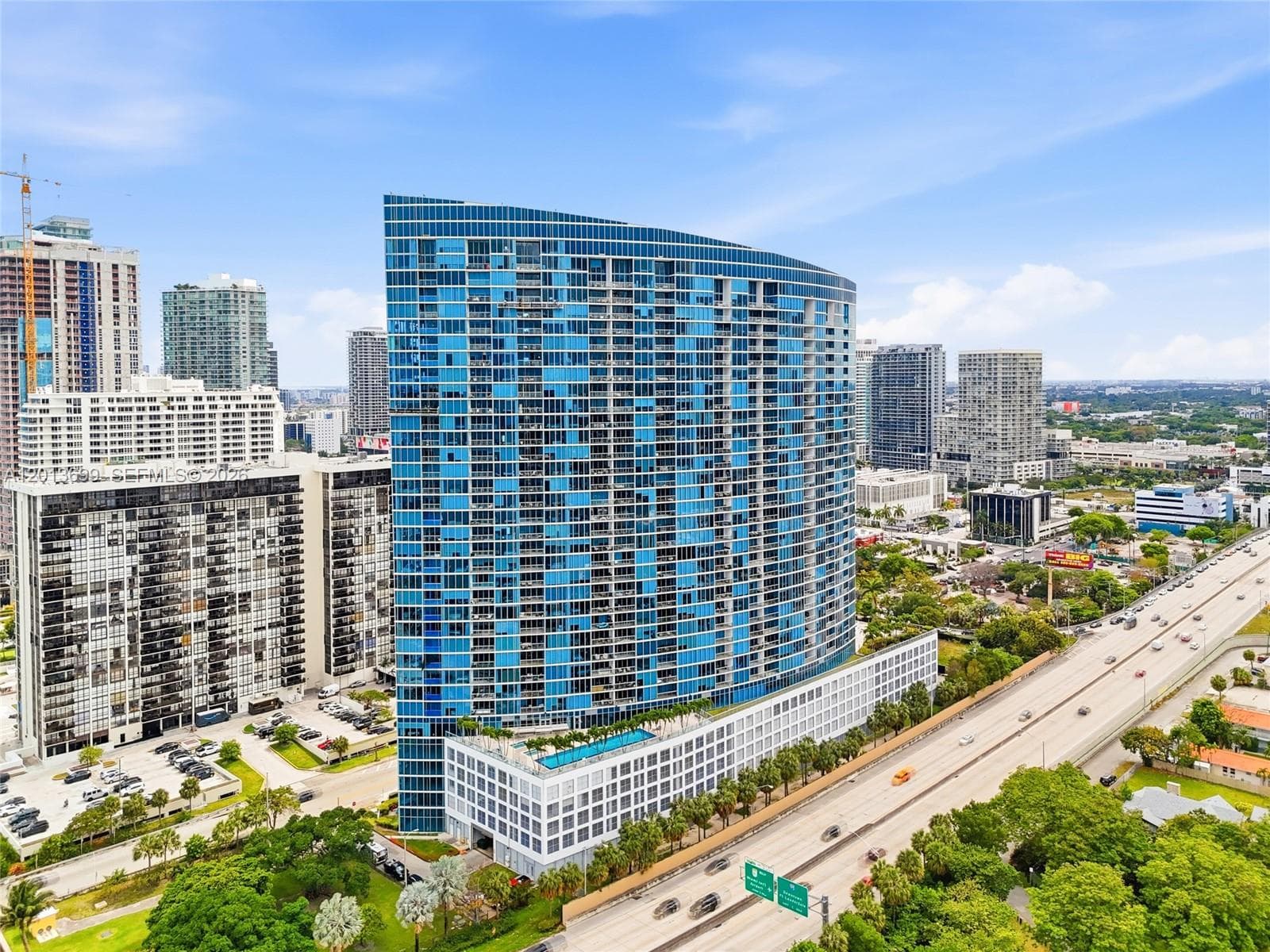Condominium at 601 NE 36th St # 2707, Miami FL 33137