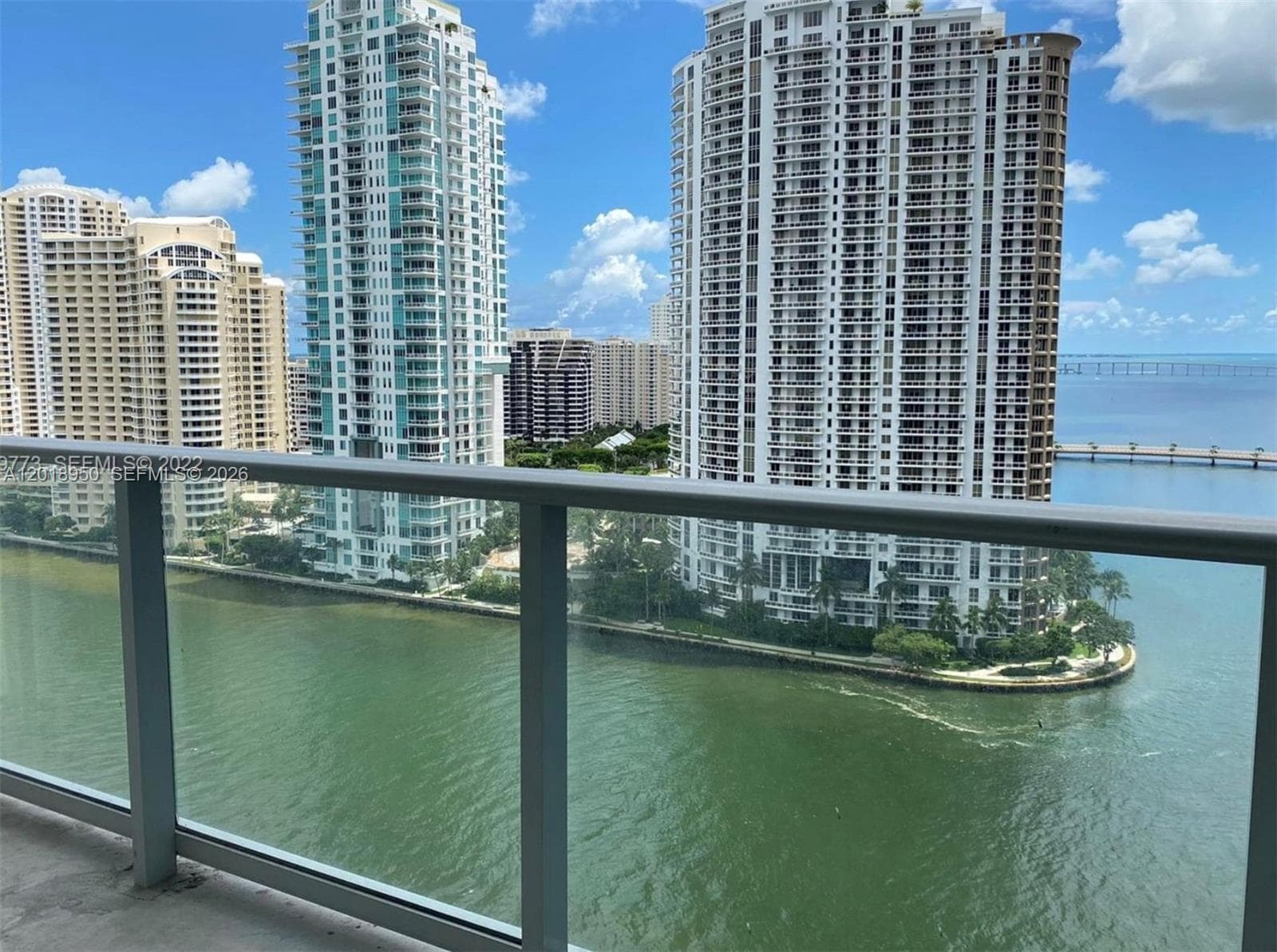 Condominium at 300 S Biscayne Blvd # 1606, Miami FL 33131