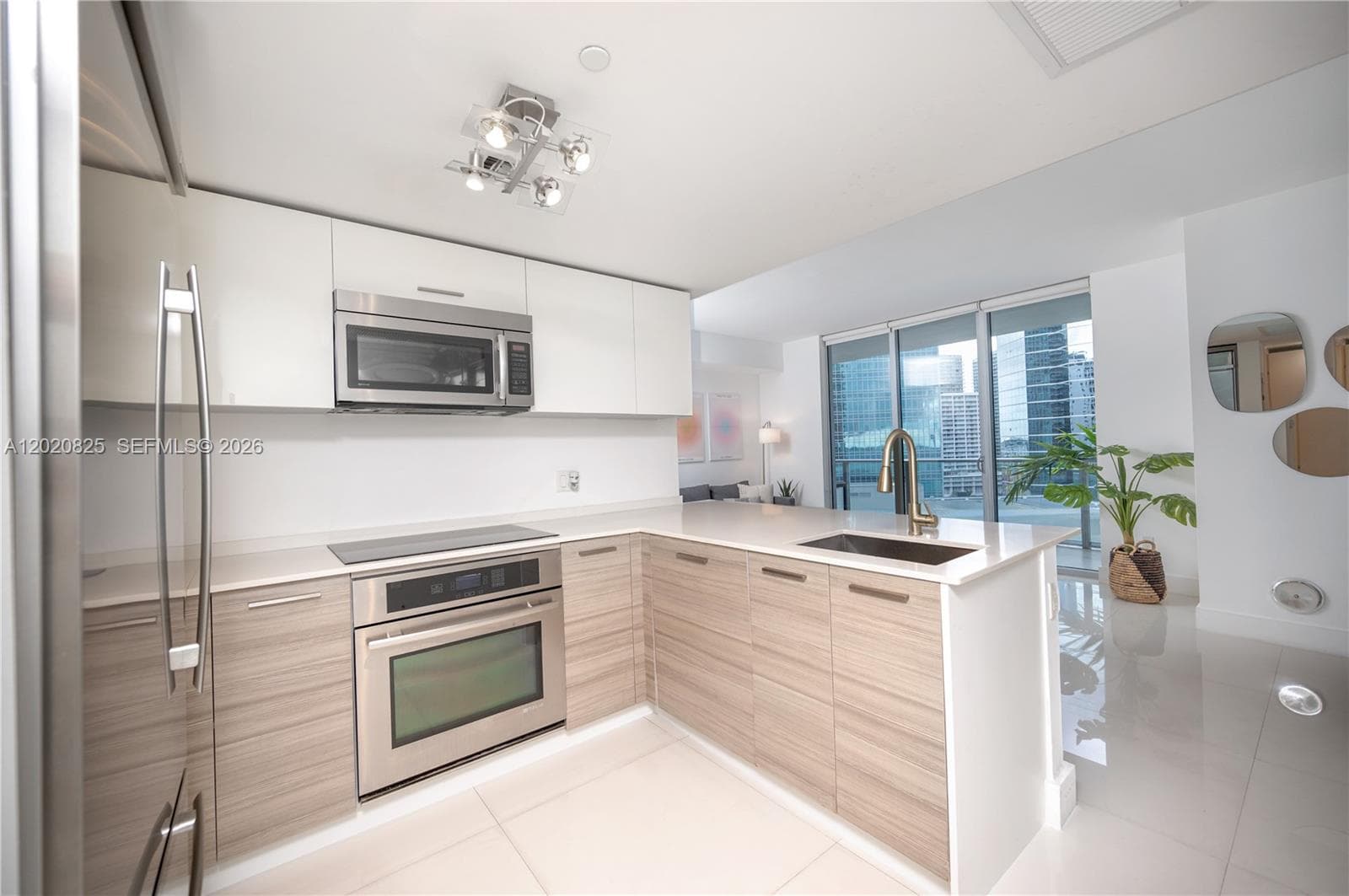 Condominium at 1300 Brickell Bay Dr # 1601, Miami FL 33131