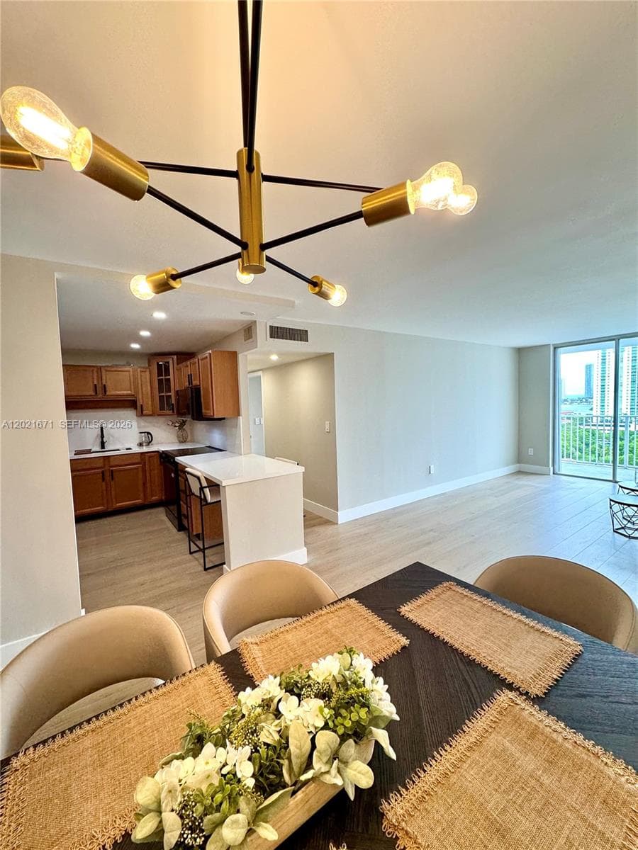 Condominium at 2851 NE 183rd St # 1607E, Aventura FL 33160