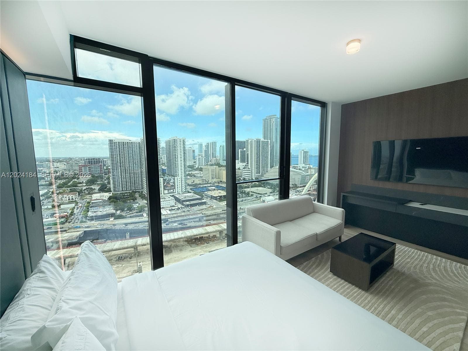 Condominium at 20 NE 11 St # 2601, Miami FL 33132
