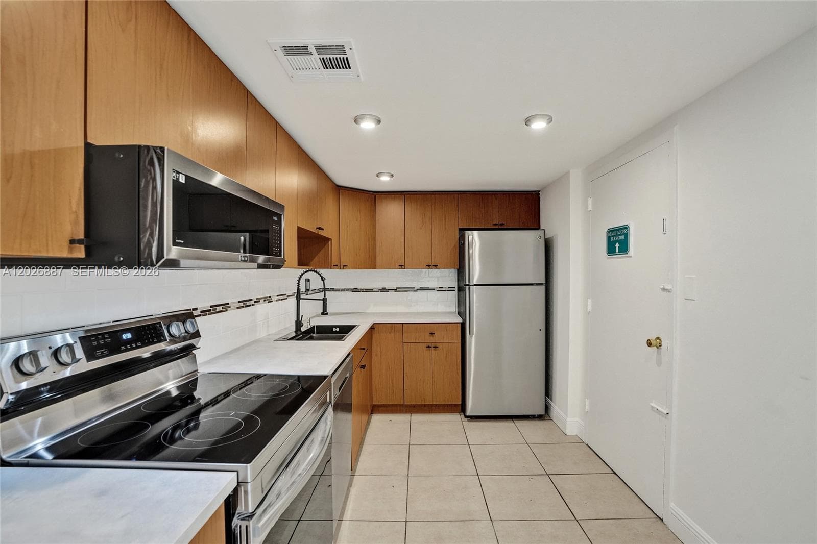 Condominium at 1800 Sans Souci Blvd # 435, North Miami FL 33181