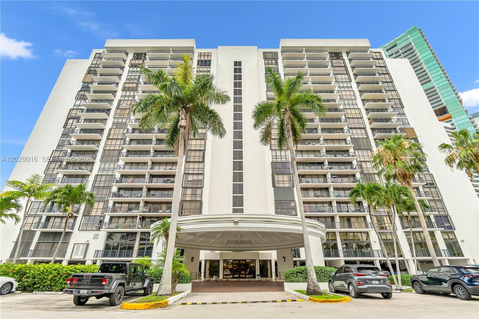 Condominium at 1450 Brickell Bay Dr # 1815, Miami FL 33131