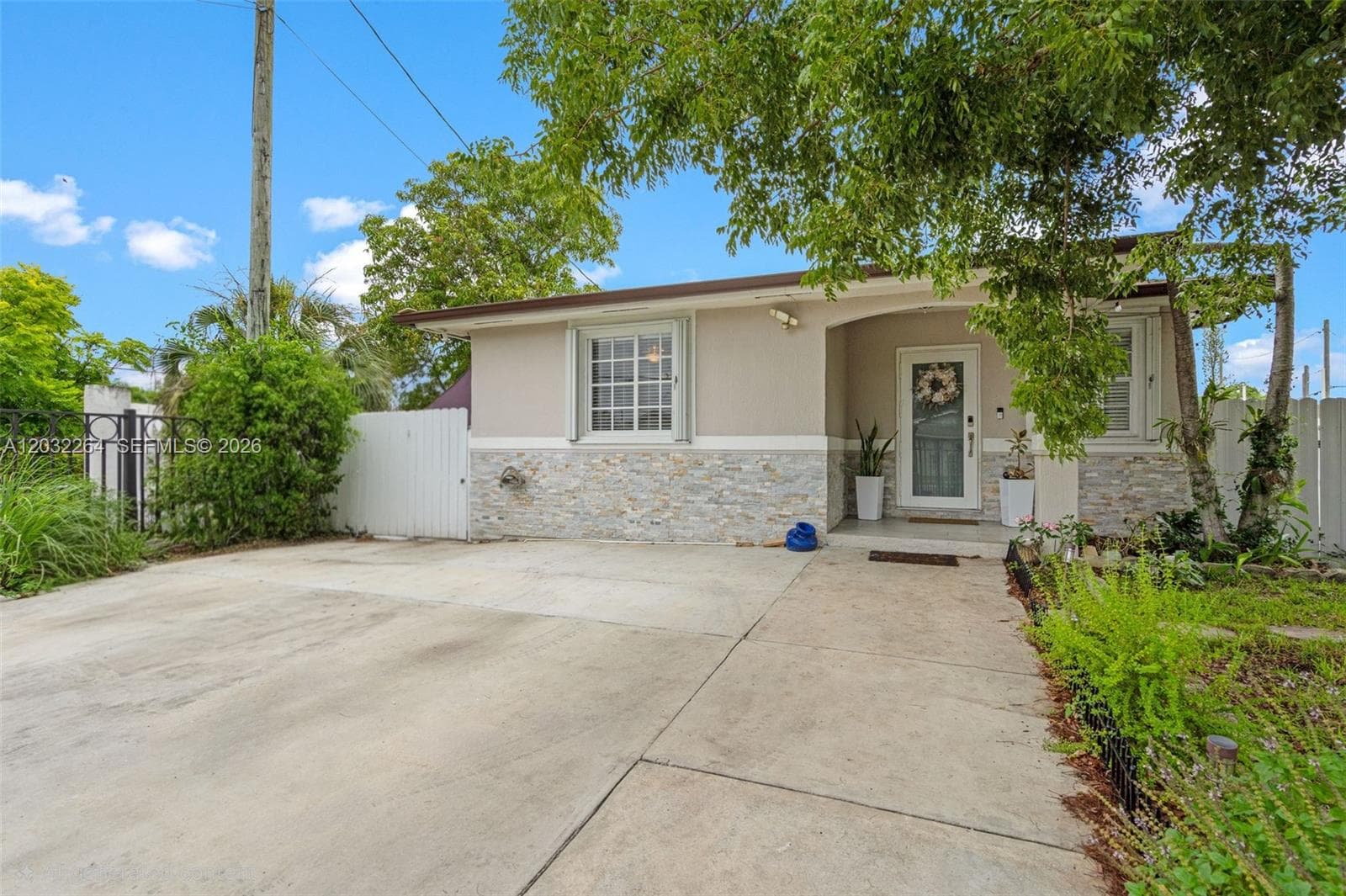 Single Family Residence at 1430 NW 5th Ave, Florida City FL 33034