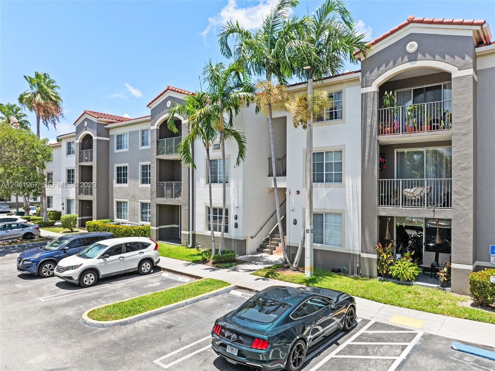 Condominium at 6861 SW 44th St # 202, Miami FL 33155