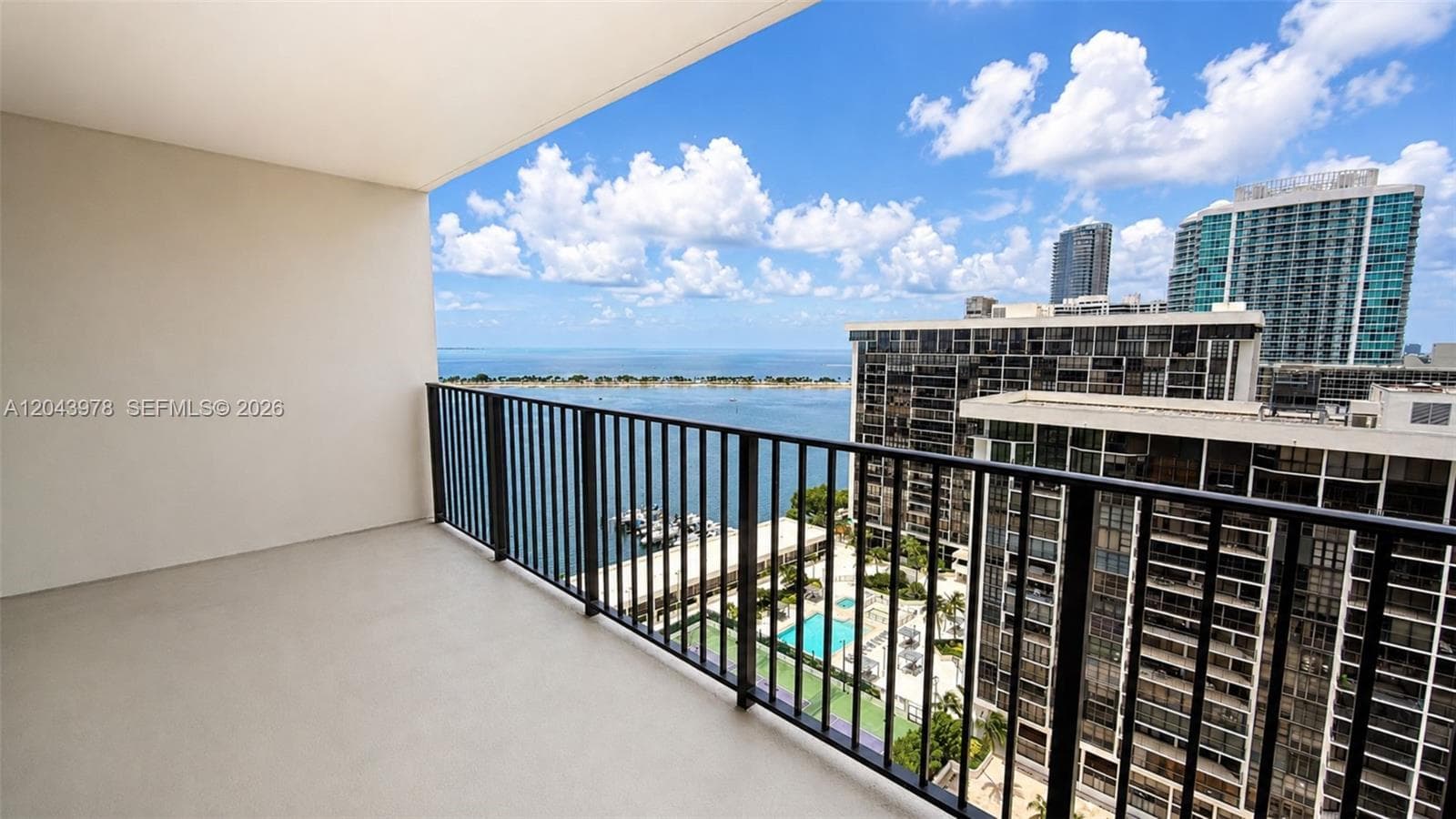 Condominium at 1901 Brickell Av # B2203, Miami FL 33129