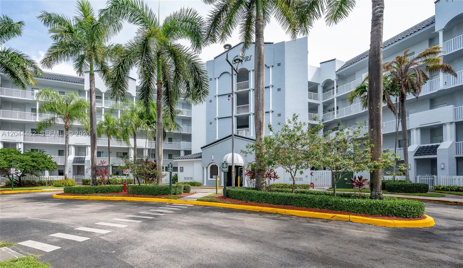 Condominium at 10700 NW 66th St # 204, Doral FL 33178