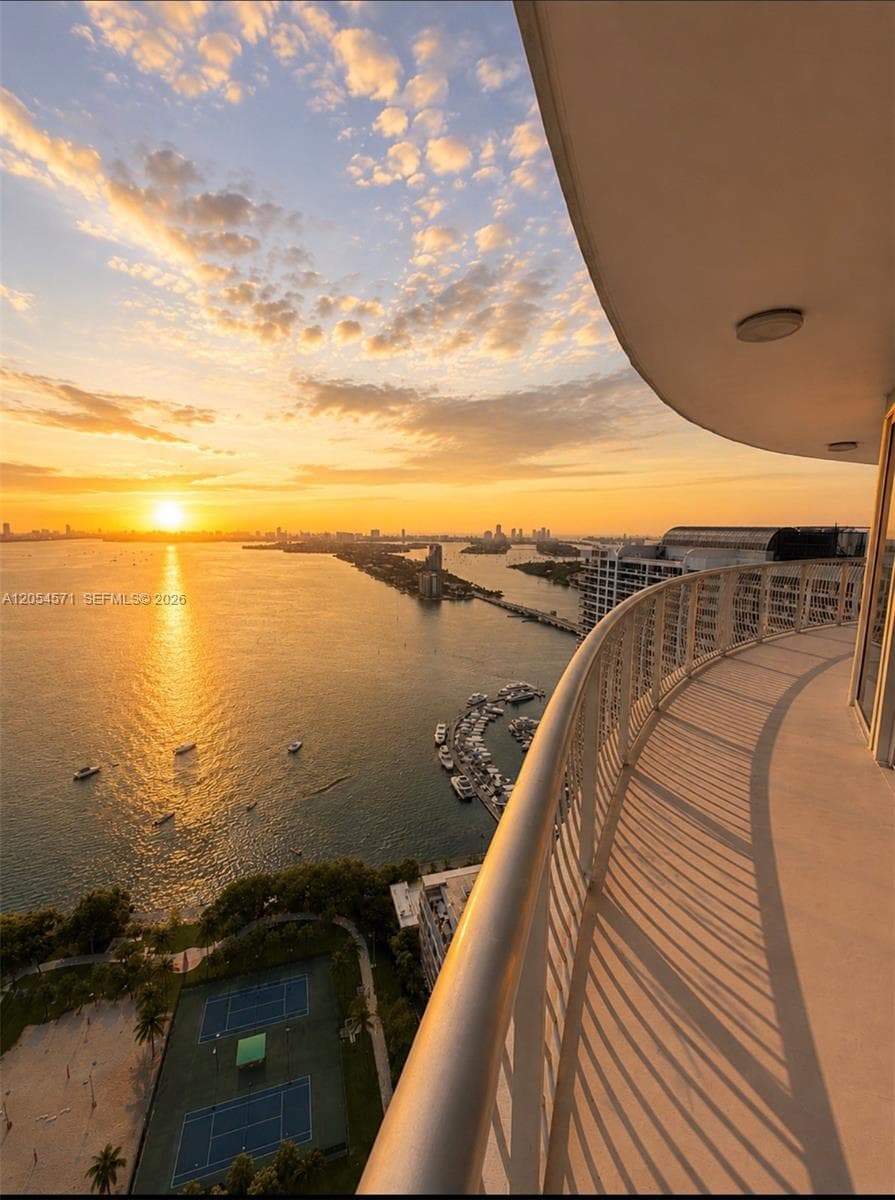 Condominium at 1750 N Bayshore Dr # 4201, Miami FL 33132