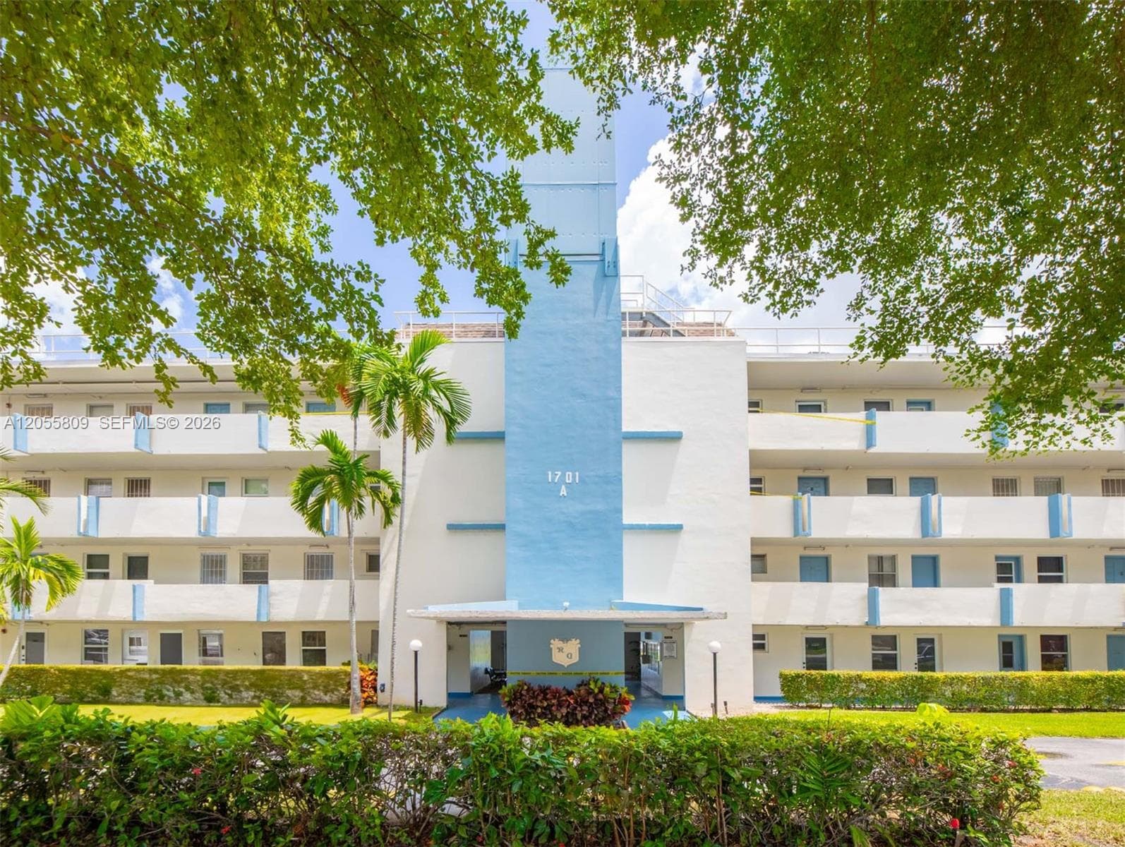 Condominium at 1701 NE 191st St # A103, Miami FL 33179