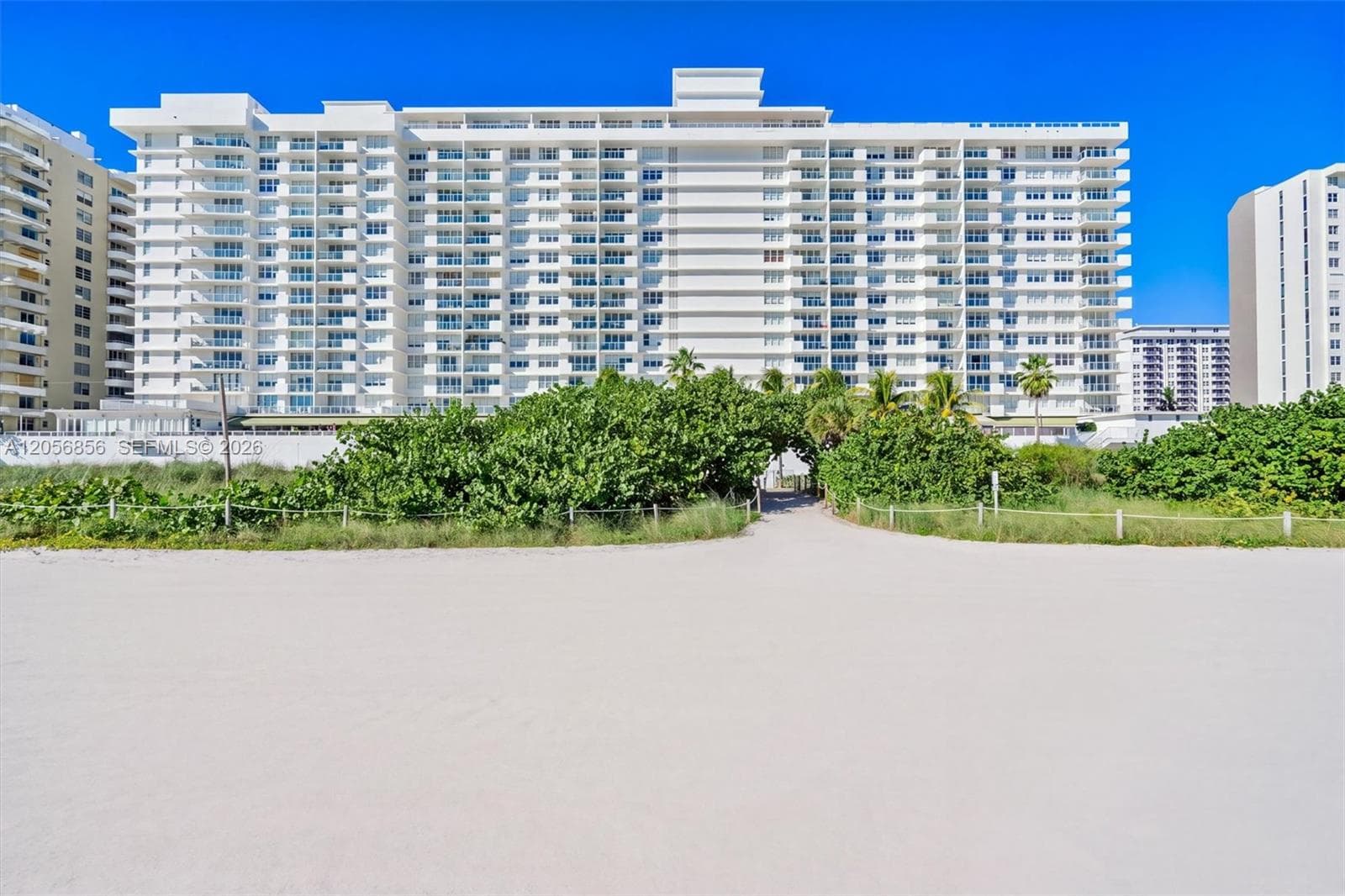 Condominium at 5601 Collins Ave # 1723, Miami Beach FL 33140