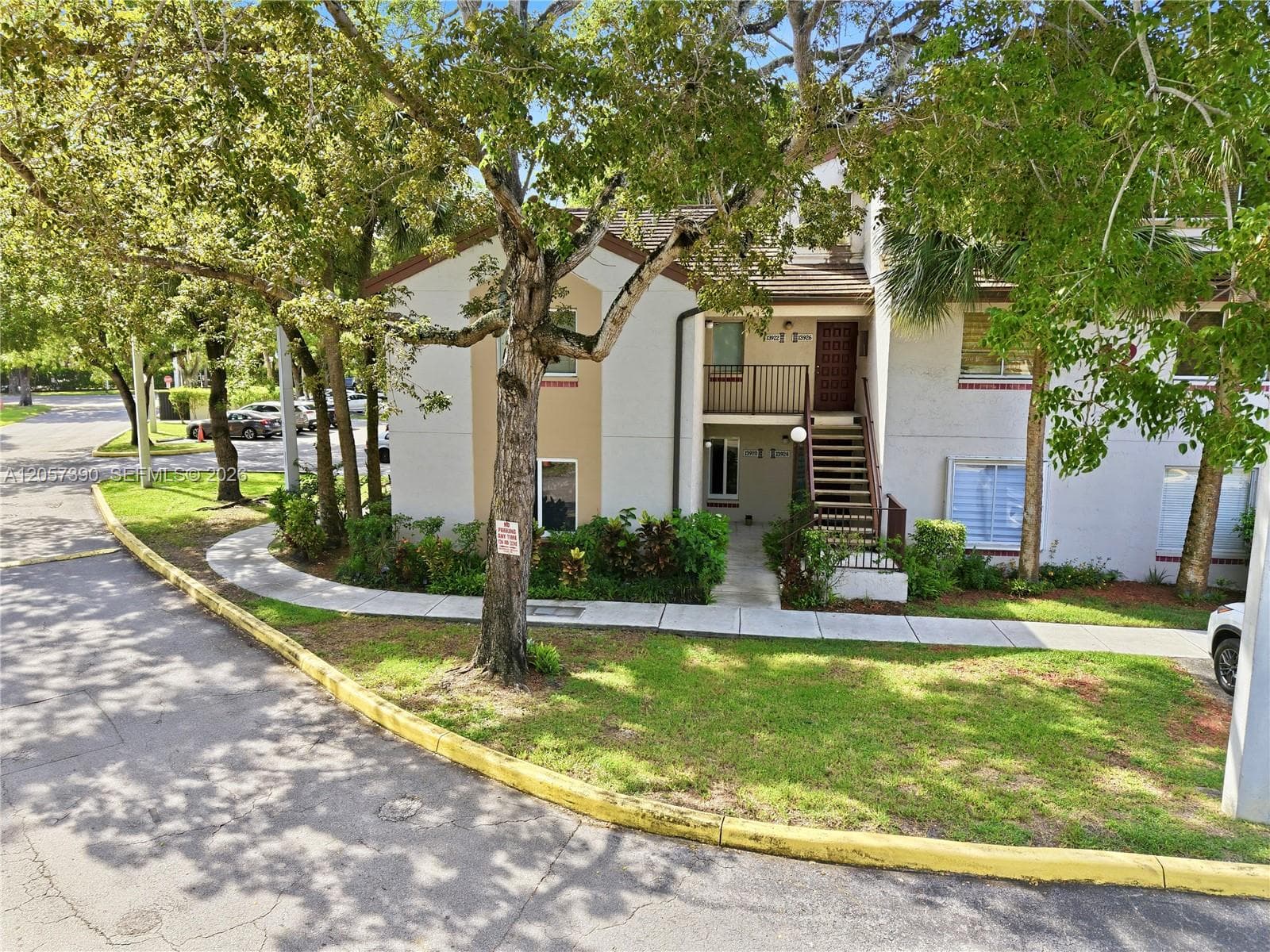 Condominium at 13920 SW 93rd Ln # 13920, Miami FL 33186