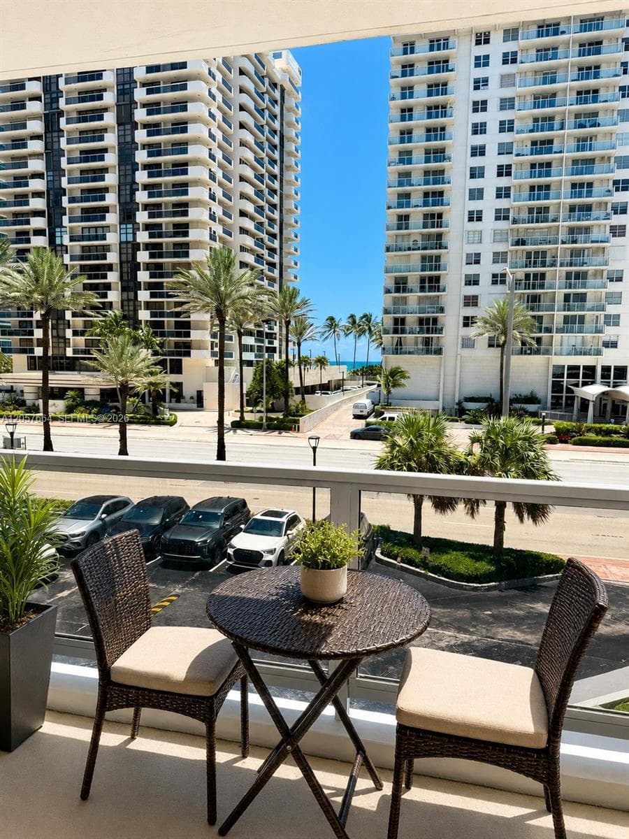 Condominium at 5700 Collins Ave # 3C, Miami Beach FL 33140