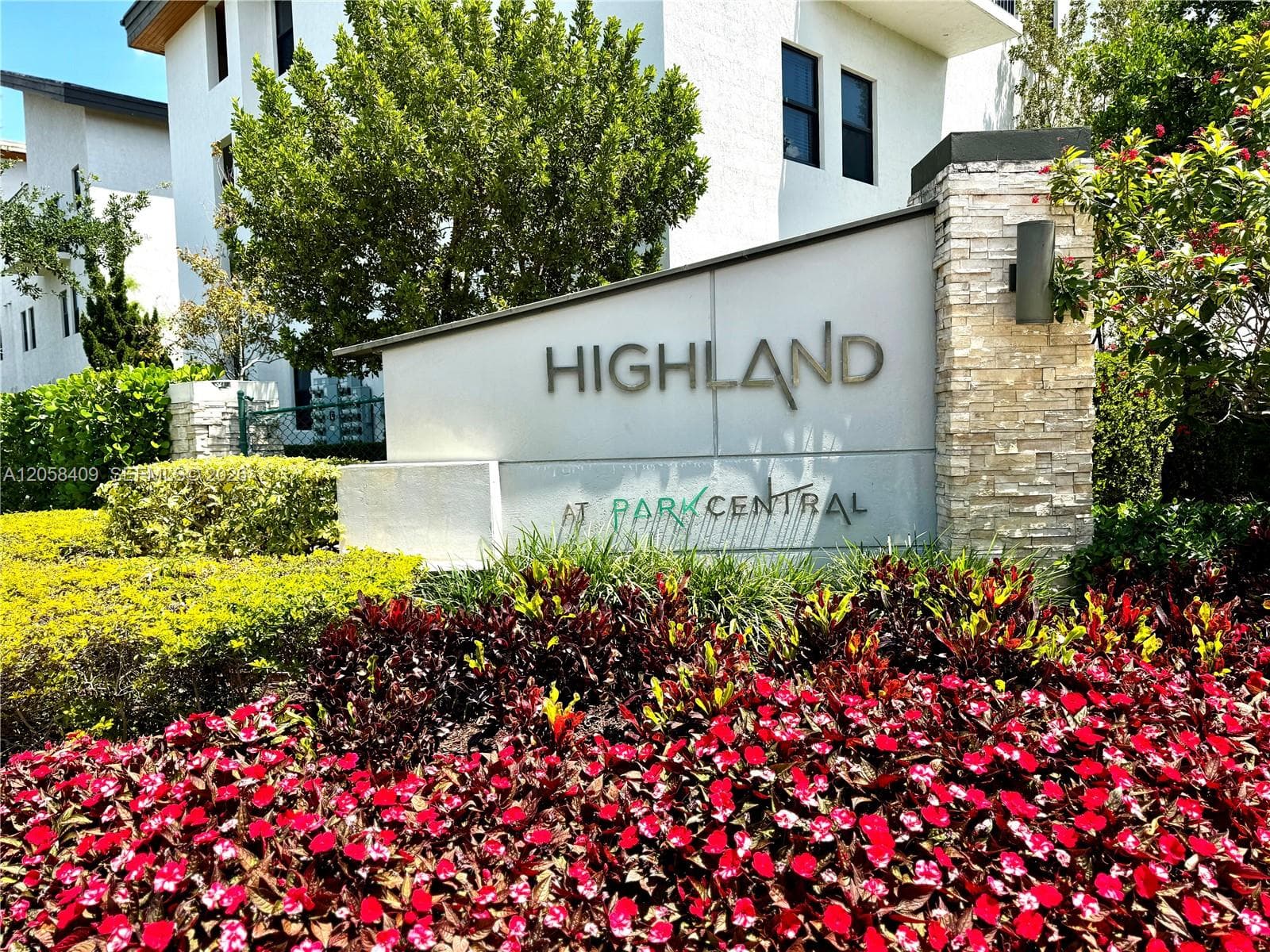 Condominium at 10455 NW 82nd St # 35, Doral FL 33178