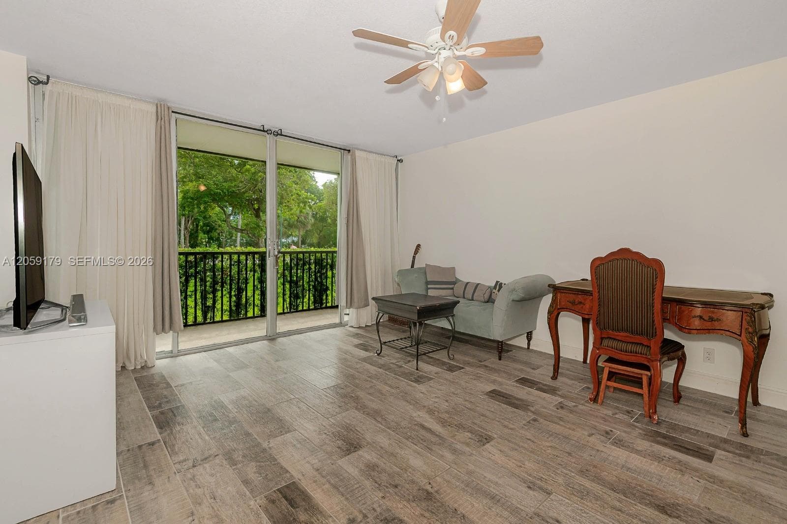 Condominium at 3401 N Country Club Dr # 117, Aventura FL 33180
