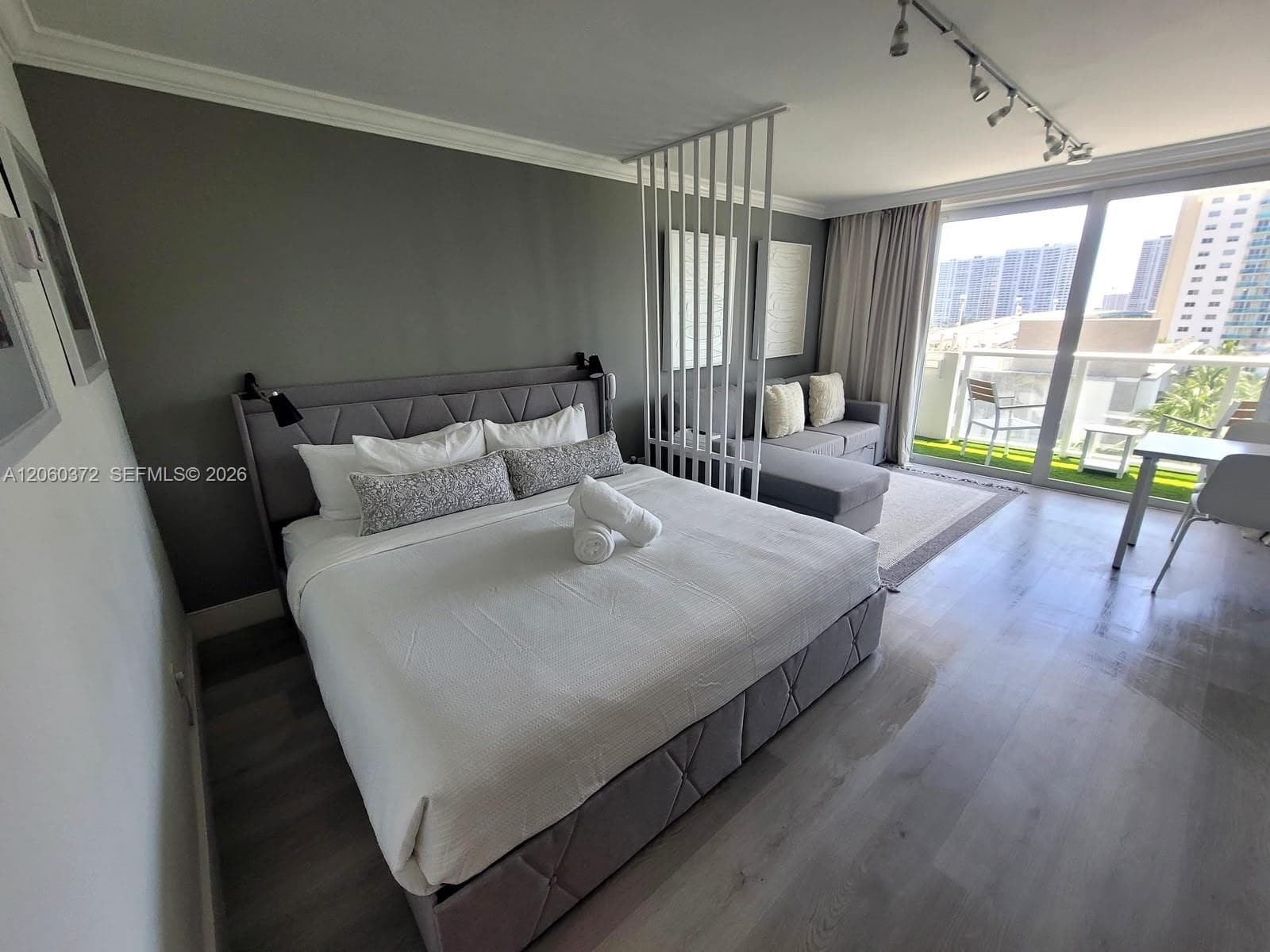 Condominium at 19201 Collins Ave # 632, Sunny Isles Beach FL 33160