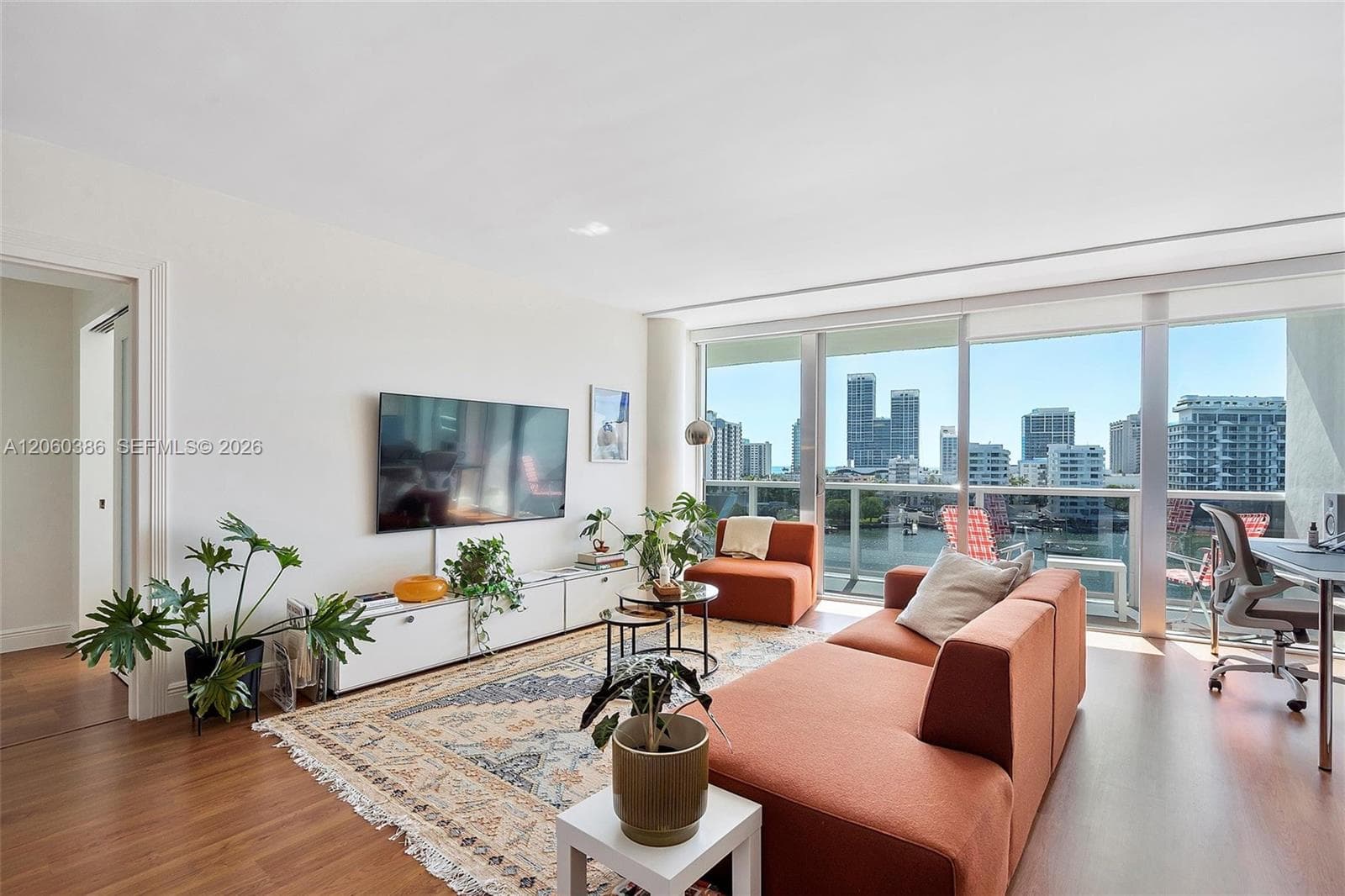Condominium at 900 Bay Dr, Miami Beach FL 33141