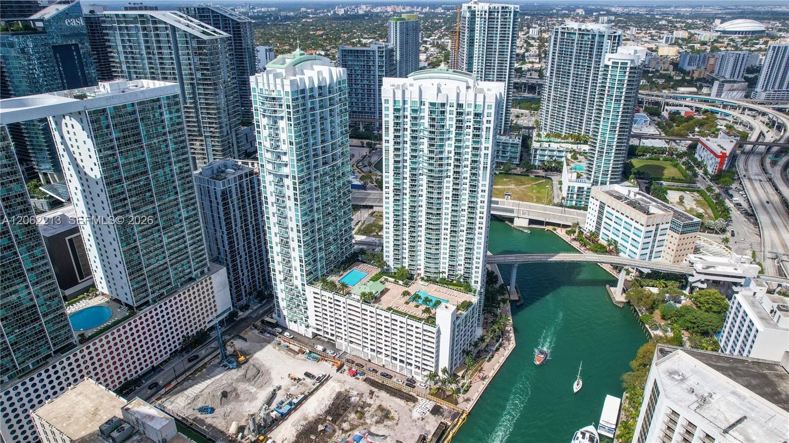 Condominium at 41 SE 5th St # 906, Miami FL 33131
