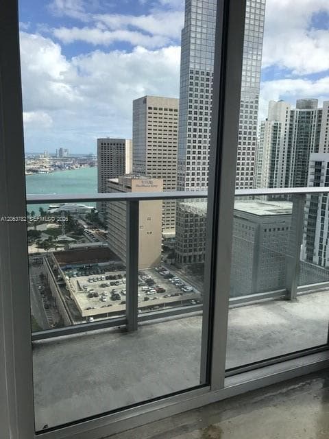 Condominium at 151 SE 1st St # 2801, Miami FL 33131