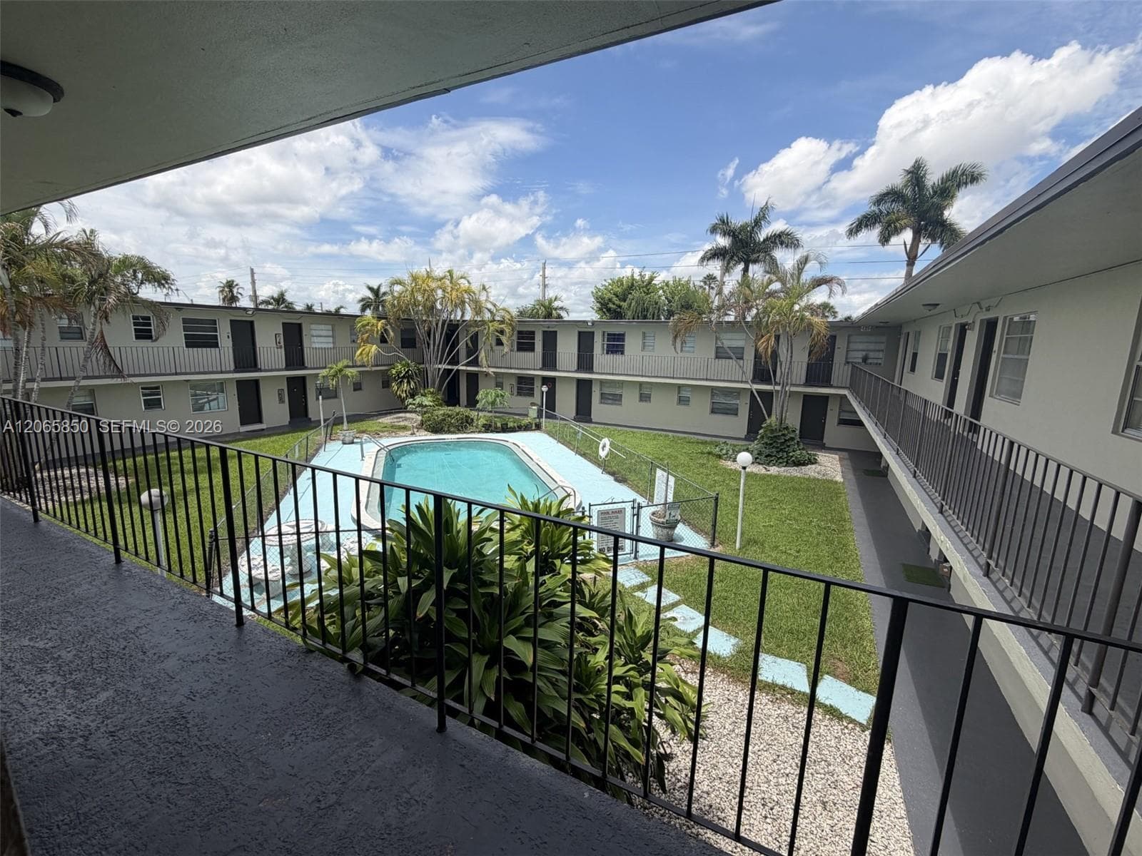 Condominium at 3901 SW 112th Ave # 40, Miami FL 33165