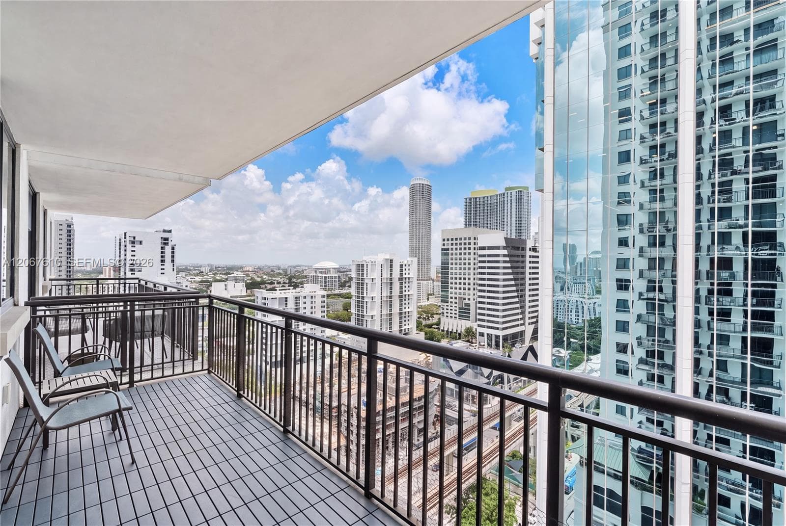 Condominium at 999 SW 1st Ave # 2115, Miami FL 33130