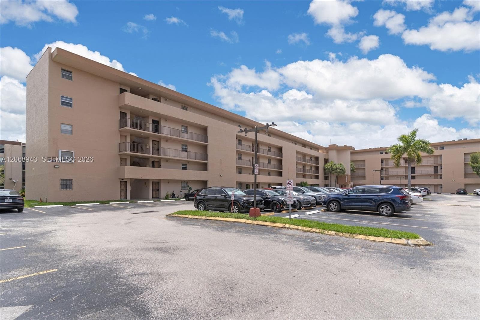 Condominium at 8895 Fontainebleau Blvd # 207, Miami FL 33172