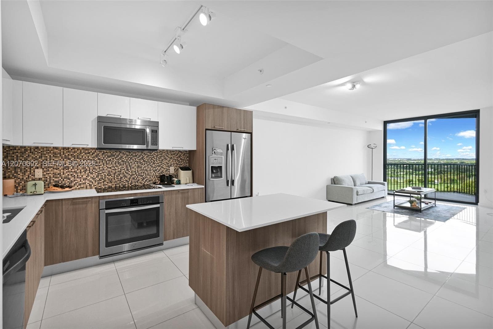 Condominium at 5300 Paseo Blvd # 1410, Doral FL 33166