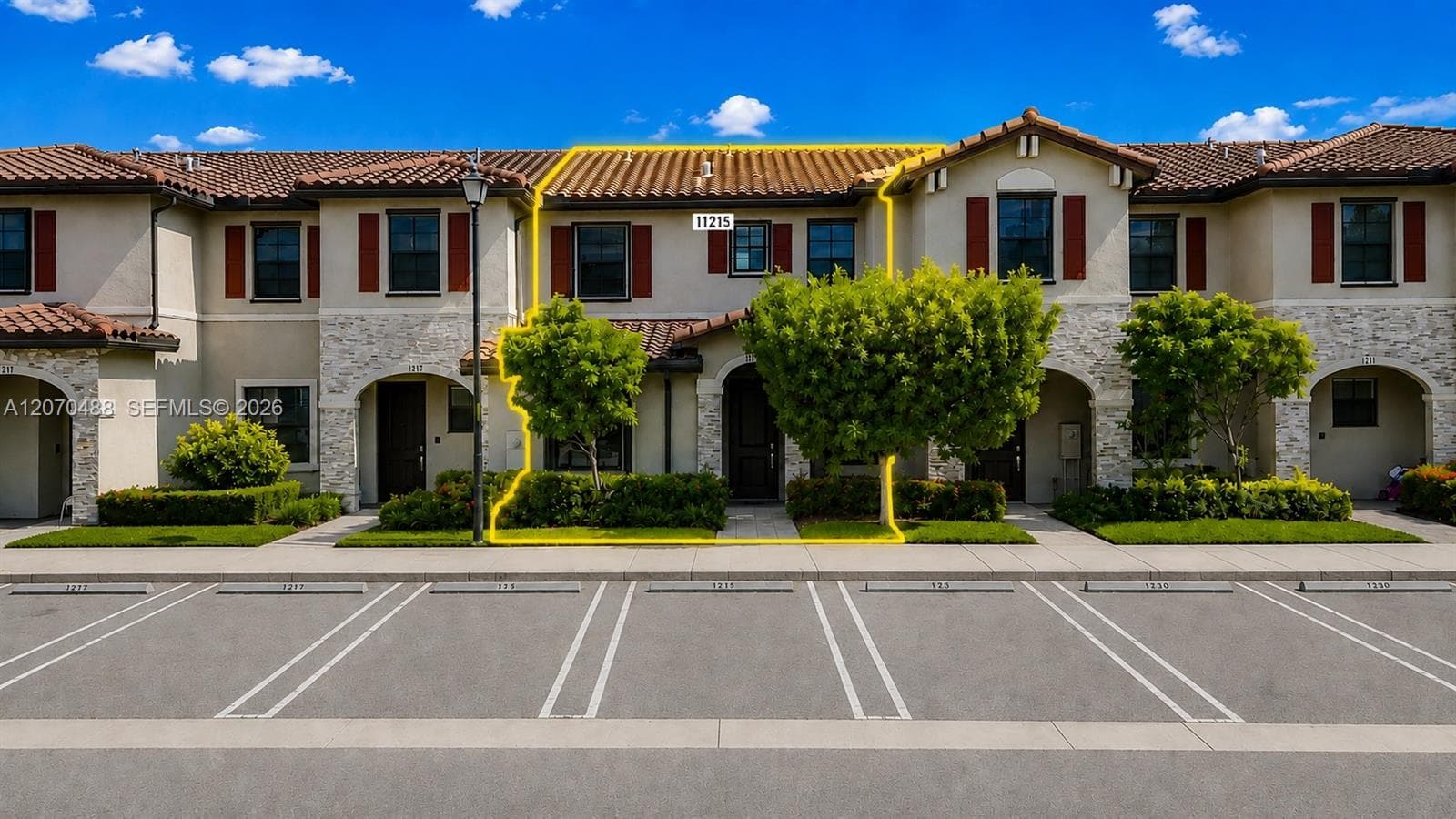 Townhouse at 11215 SW 249th St, Homestead FL 33032