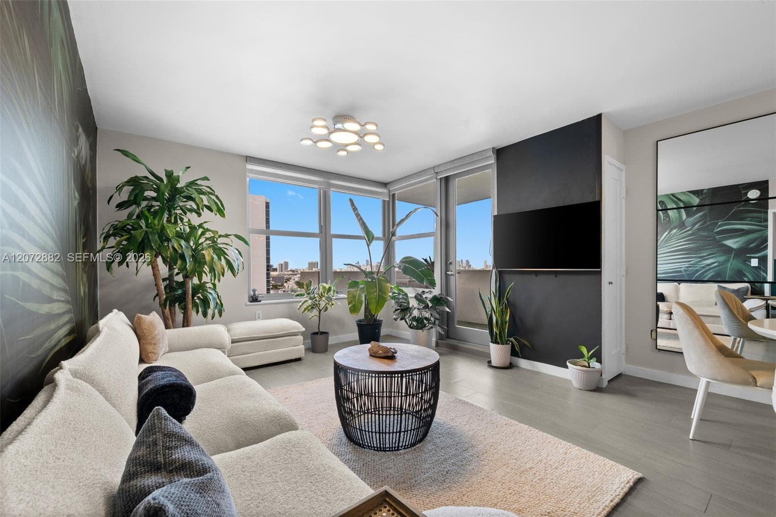 Condominium at 2899 Collins Ave # 1624, Miami Beach FL 33140