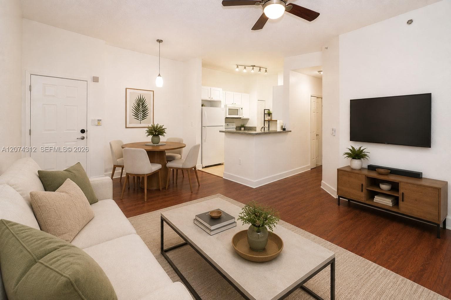 Condominium at 6001 SW 70th St # 137, South Miami FL 33143