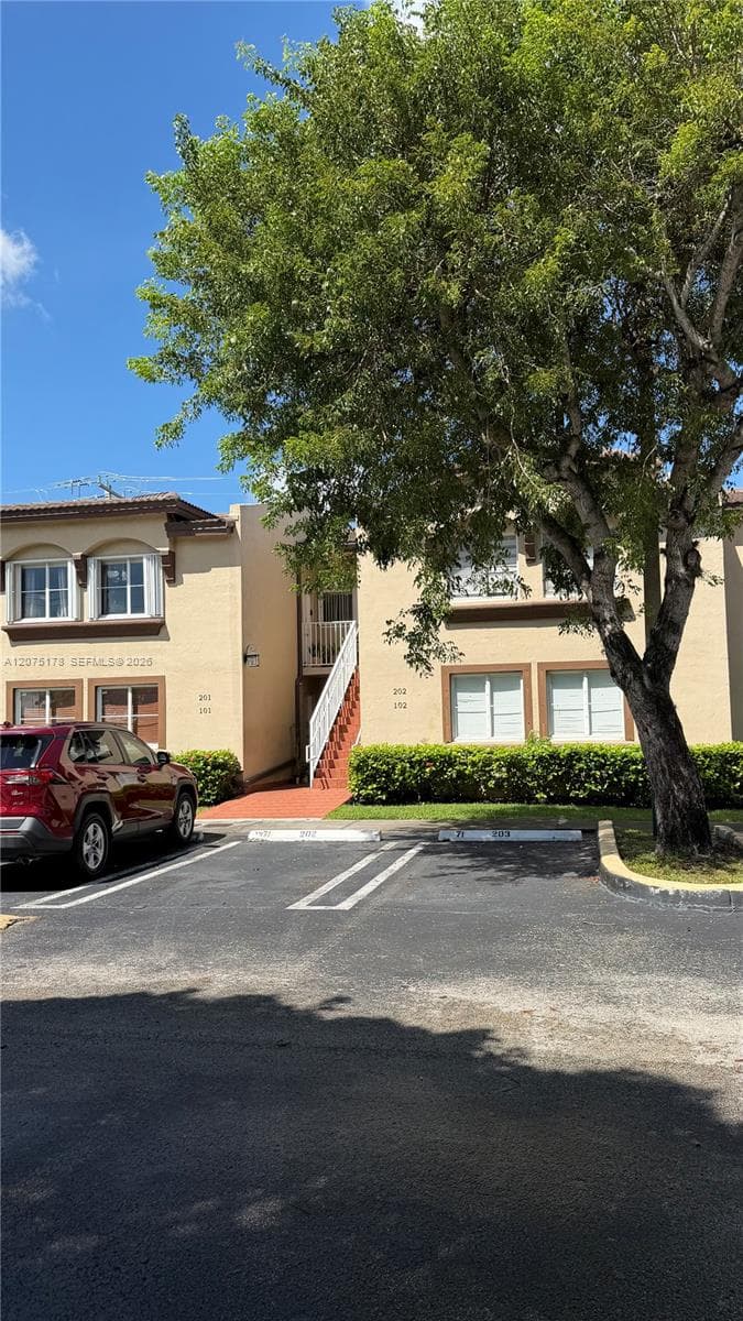 Condominium at 15771 SW 137th Ave # 201, Miami FL 33177