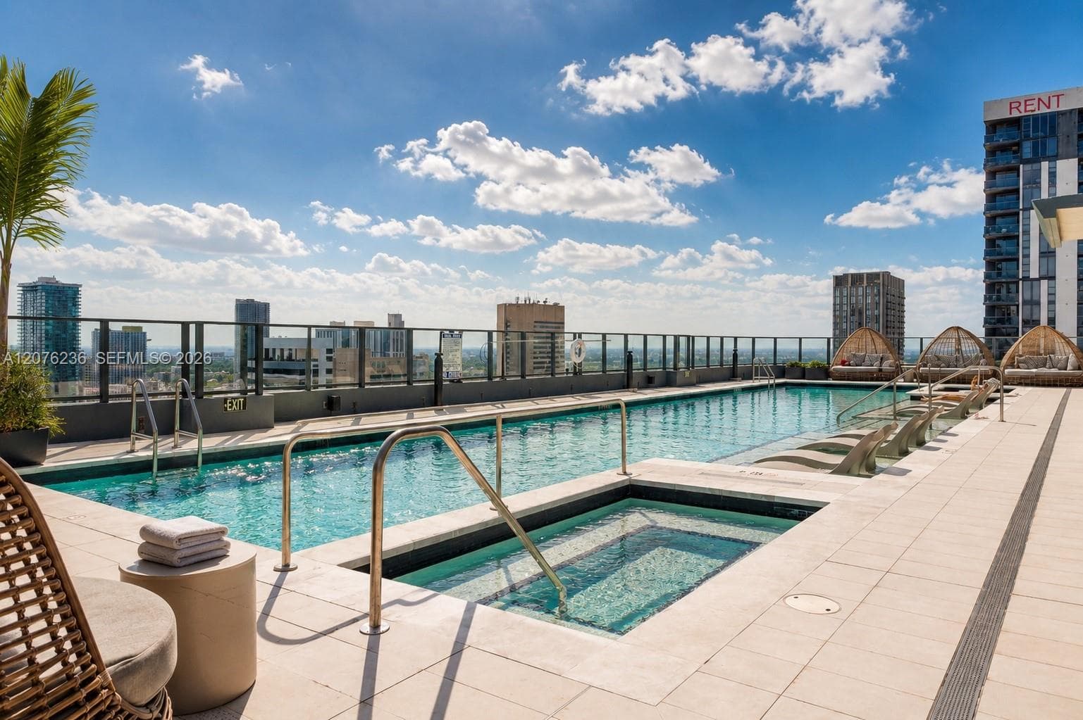 Condominium at 121 NE 5th St # 3712, Miami FL 33132