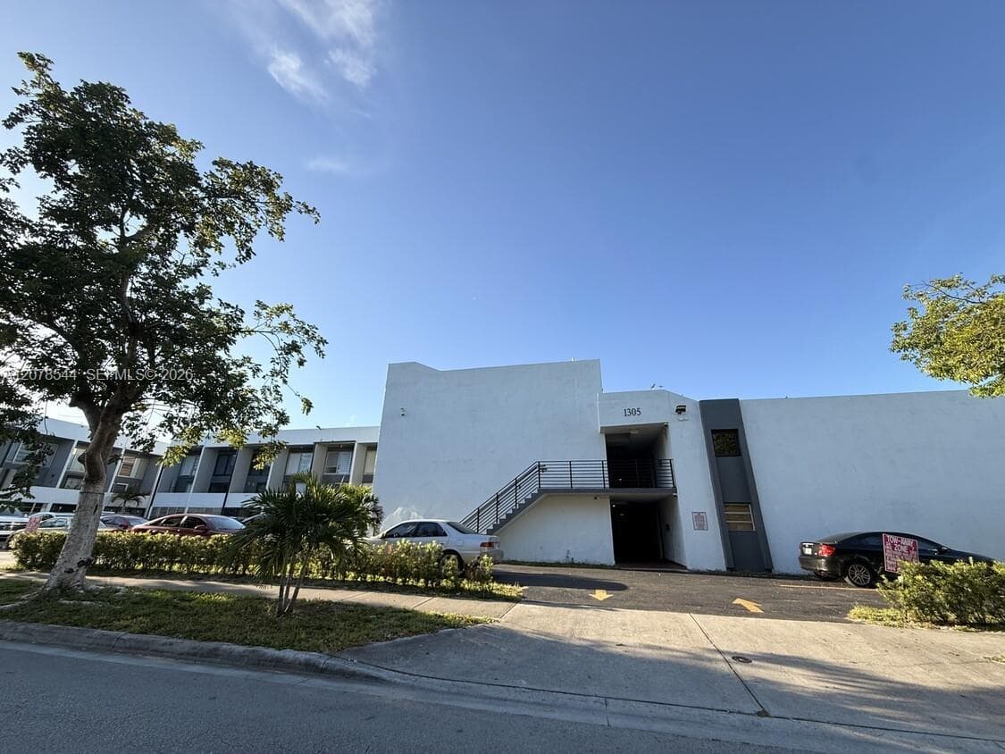 Condominium at 1305 W 46th St # 108, Hialeah FL 33012