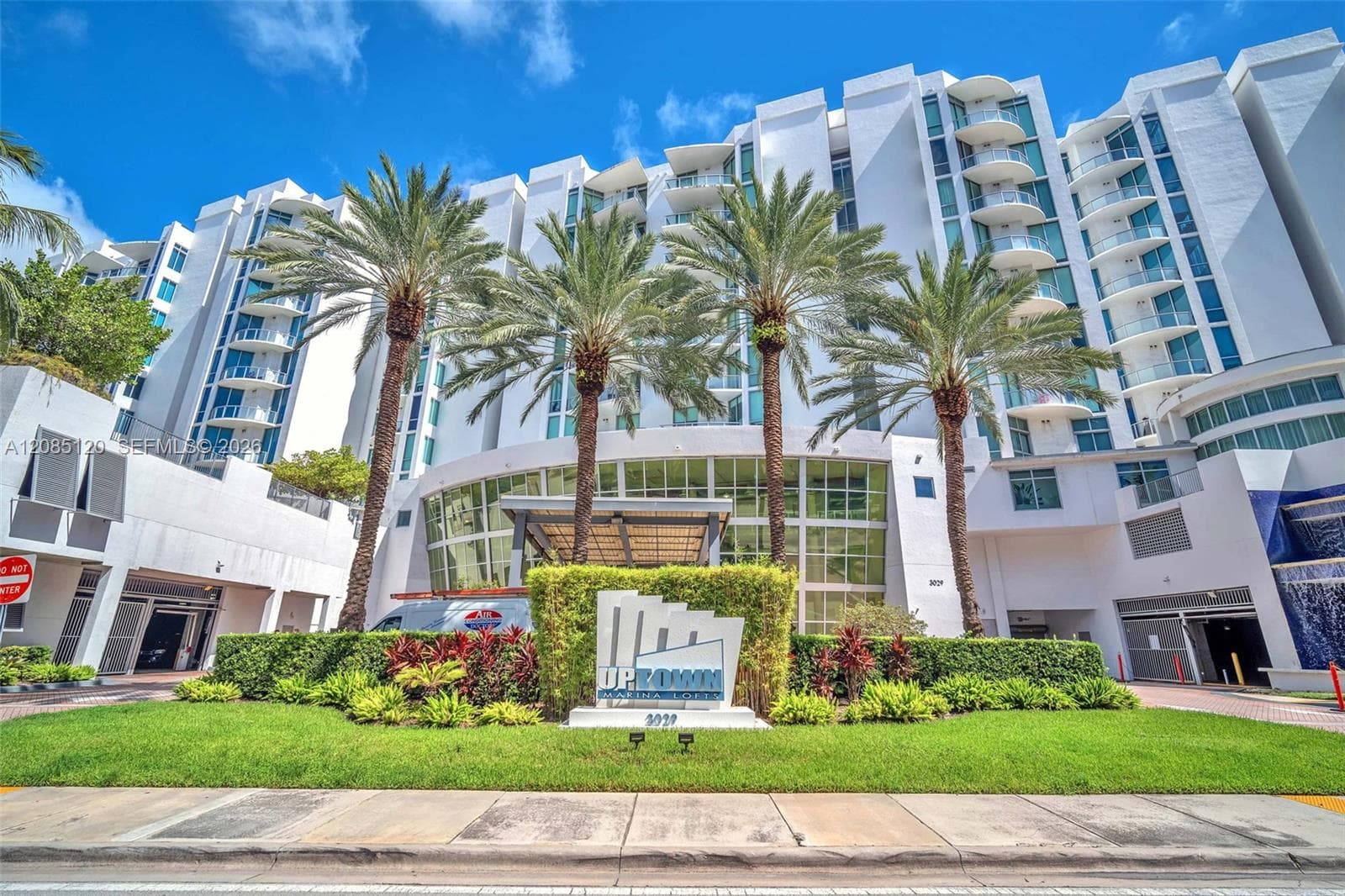 Condominium at 3029 NE 188th St # 725, Aventura FL 33180